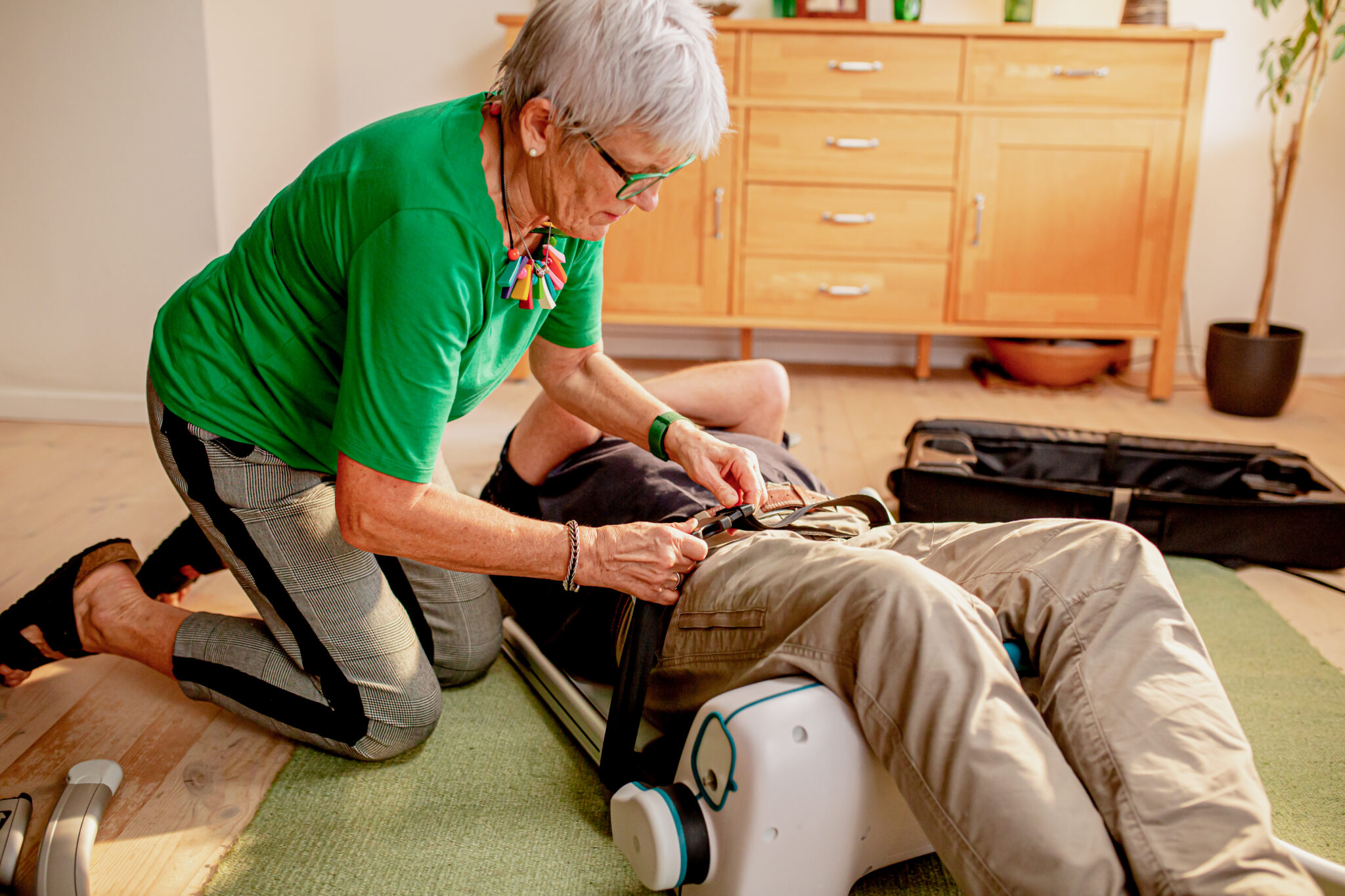 Safely Lift a Fallen Person with Mangar Lifting Cushions